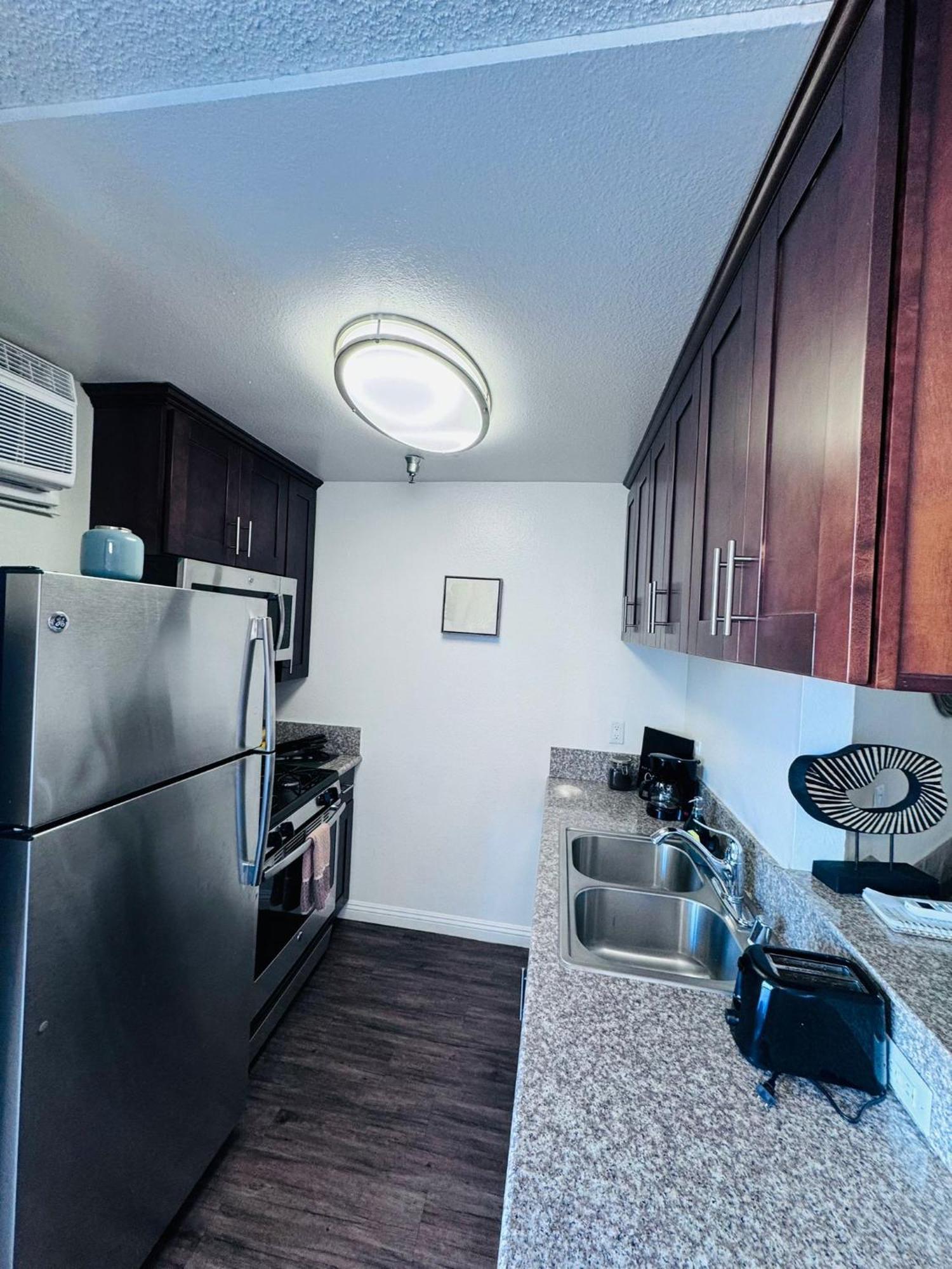 Amazing Universal Studios Loft Free Parking Los Angeles Exterior foto